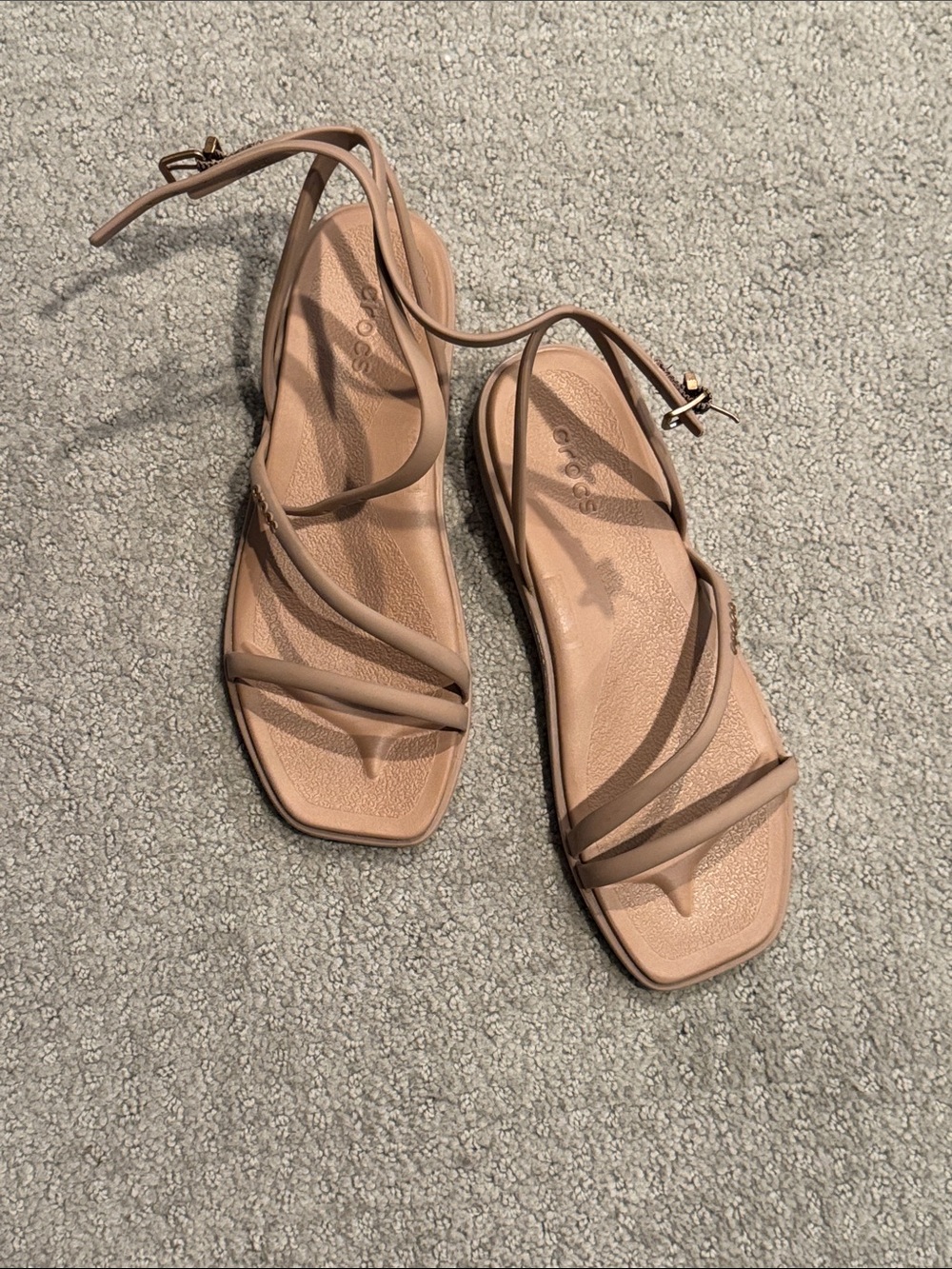 Crocs Miami Ankle Strap Sandals VIRAL